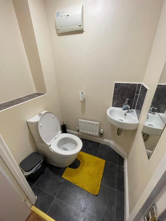 Holiday Home In Cardiff. Sleeps 6 Ngoại thất bức ảnh